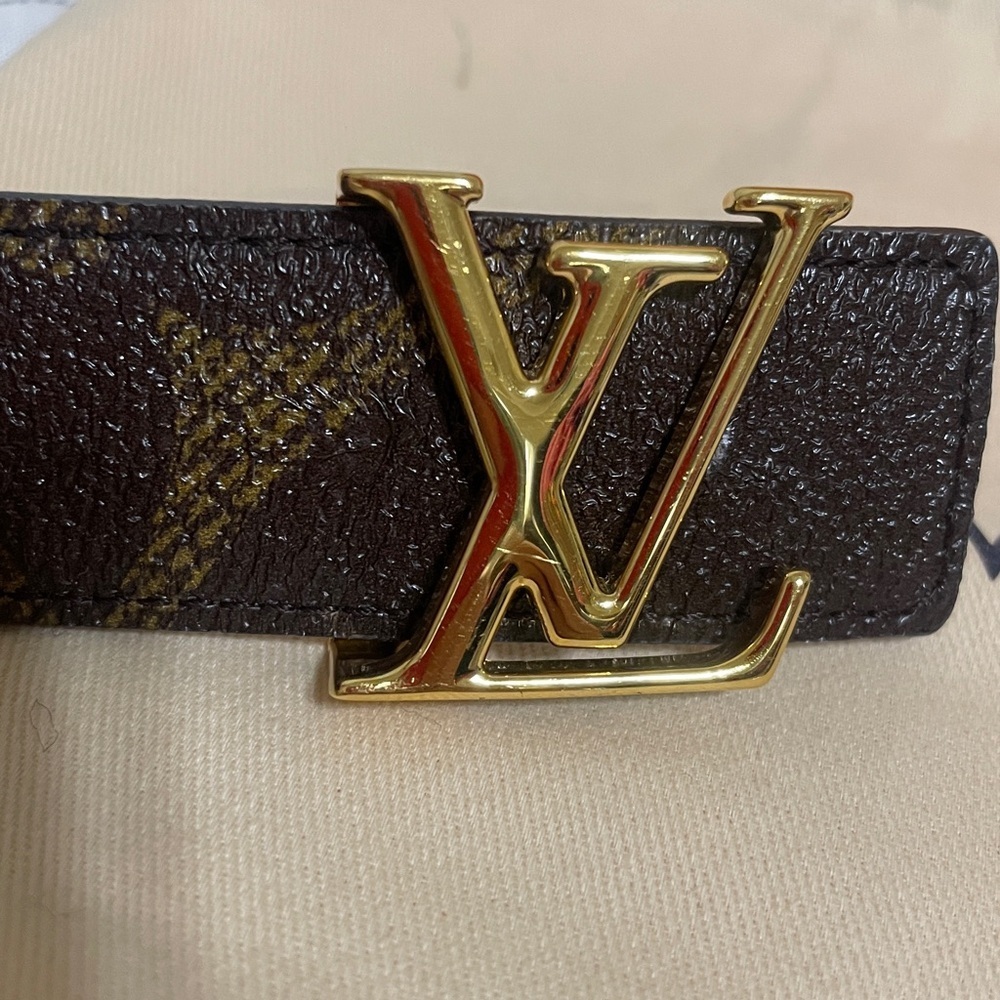 Louis Vuitton Iconic 30MM Reversible Belt - Picture 7 of 13